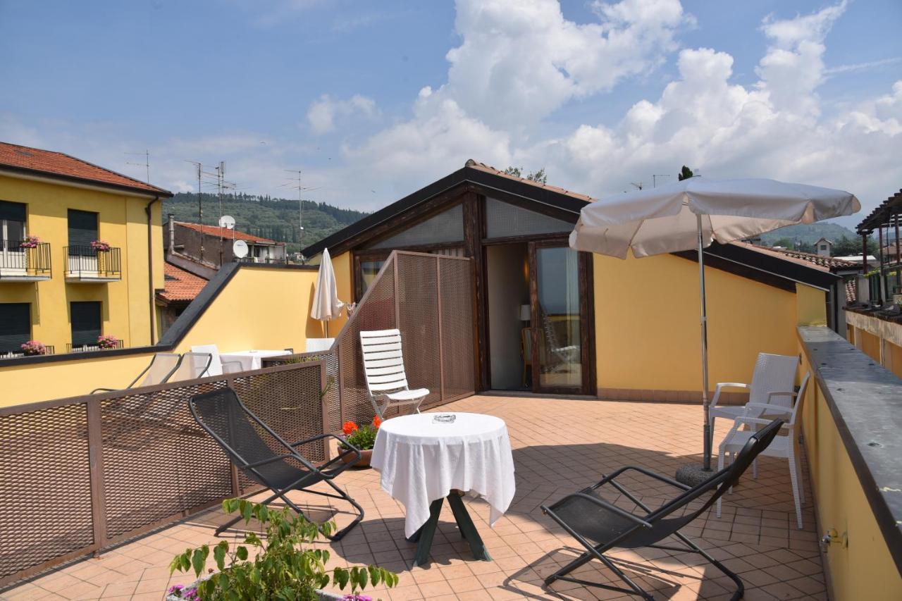 Hotel Ristorante Miralago Garda  Eksteriør billede